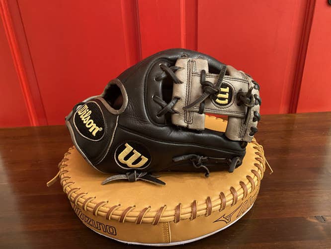 Wilson A2000 11.25” Model 1788 Infield Baseball Glove