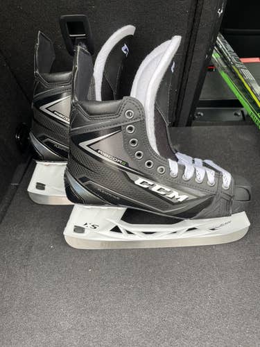 CCM Ribcor 80K Pro Stock 9D