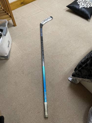Senior Right Handed Pro Stock Nexus 2N Pro Hockey Stick