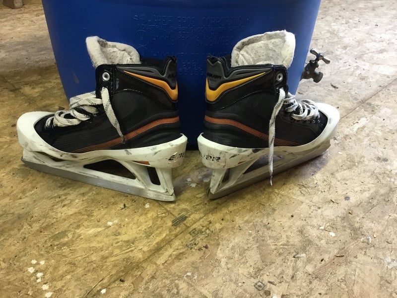 Senior Used Bauer Elite Goalie Skates Size 8EE