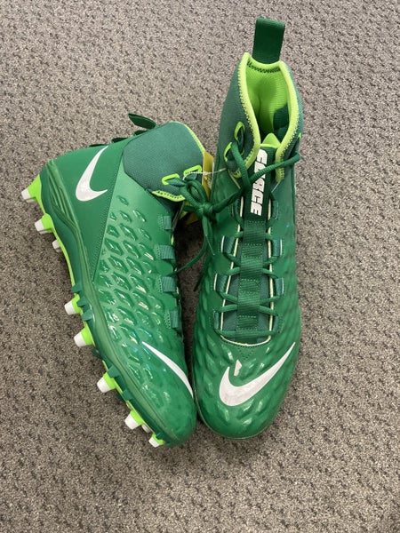 Nike Men's Size 15 Football Cleats