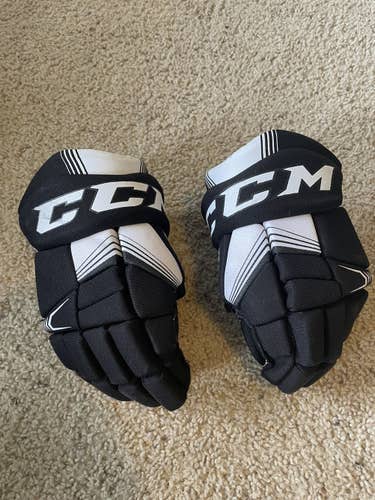 CCM Tacks 10’ Gloves