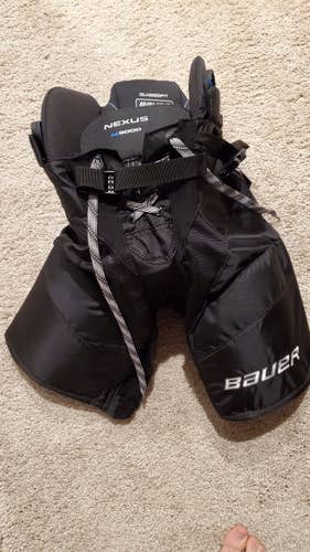Black New Junior Medium Bauer Nexus N9000 Hockey Pants