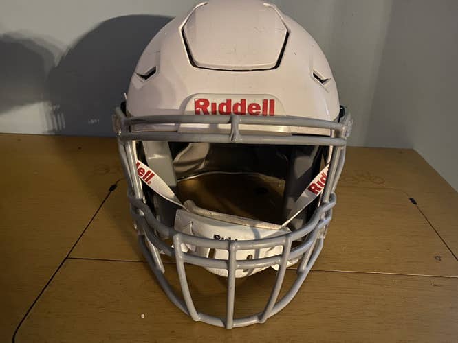 Used Small Riddell SpeedFlex Helmet