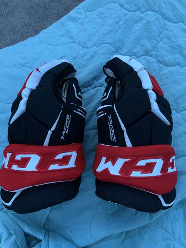 Black Senior CCM 13"  Tacks 9060 Gloves