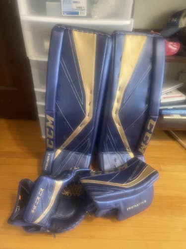 Blue Used Senior 32" CCM Regular Premier II Pro Goalie Full Set