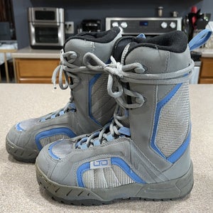 Size 3.0 US LTD Justice Snowboarding Boot
