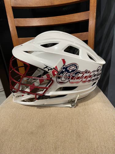 White New Adult Player's Cascade R Helmet