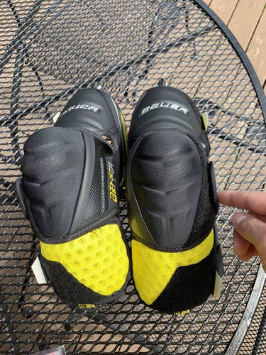 Bauer Supreme Ultra Sonic SR Large Elbow Pads Wow Mint!