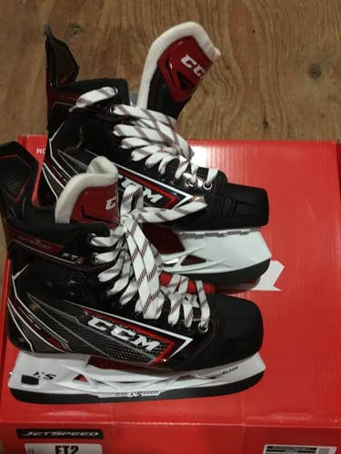 Senior CCM Regular Width  Size 7 JetSpeed FT2 Hockey Skates