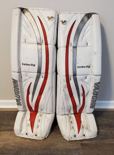 Used Sr 36" Vaughn Velocity V5 Goalie Leg Pads