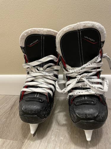 Bauer Size 10 Vapor X300 Hockey Skates