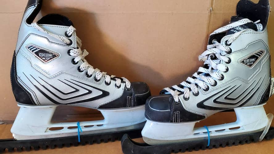 Youth Used CCM Hockey Skates Size 5