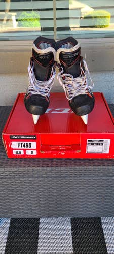Senior CCM JetSpeed FT490 Hockey Skates Regular Width Size 6.5