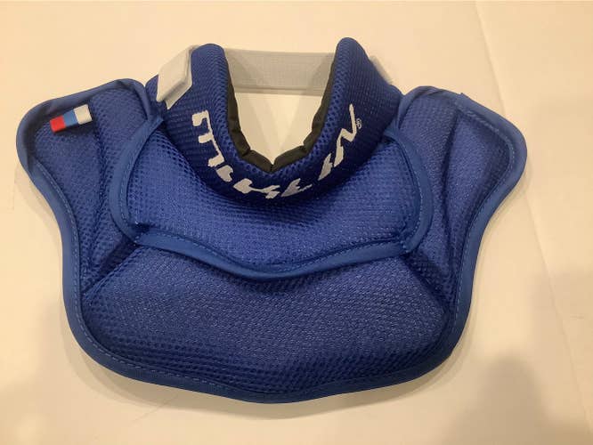 Miklin Pro goalie neck guard