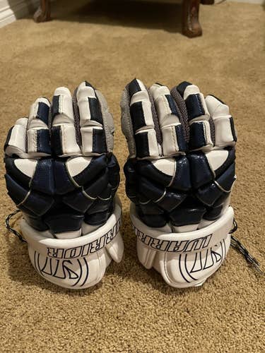 Warrior MD4S lacrosse gloves
