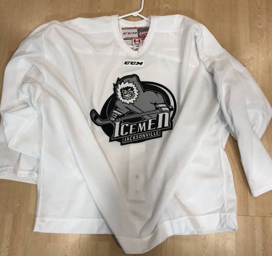 Used Pro Stock CCM Jacksonville Icemen Practice Jersey Sz 58