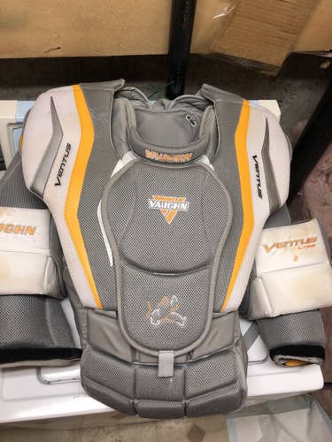 Used XL Vaughn  Ventus LT88 Goalie Chest Protector
