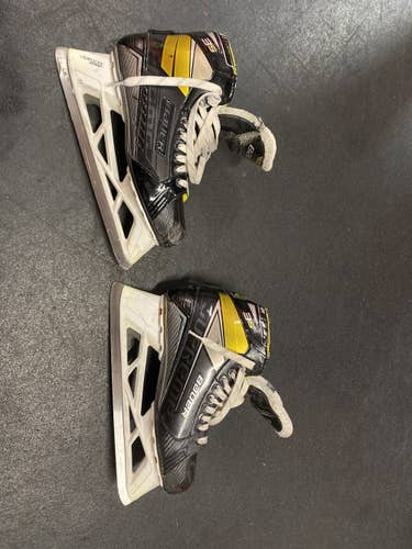 USED BAUER 3s GOAL SKATES