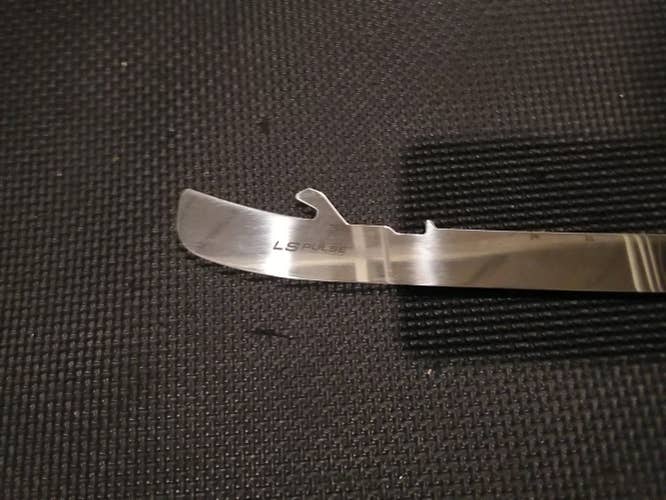 Used Bauer TUUK Lightspeed Pulse Edge Skate Blades 280 mm