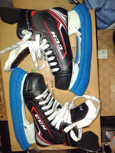Junior Used CCM Jetspeed Hockey Skates  Size 3