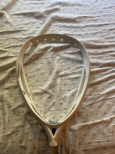 White Used Nemesis Unstrung Head