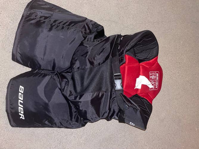 Black Used Large Bauer  X60 Hockey Pants