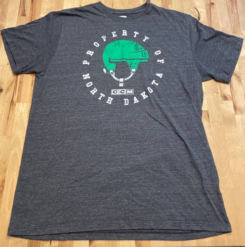 Used XL CCM U Of North Dakota T-Shirt