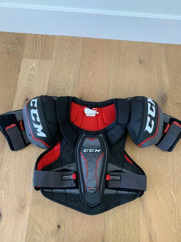 Senior Small CCM JetSpeed FT370 Shoulder Pads