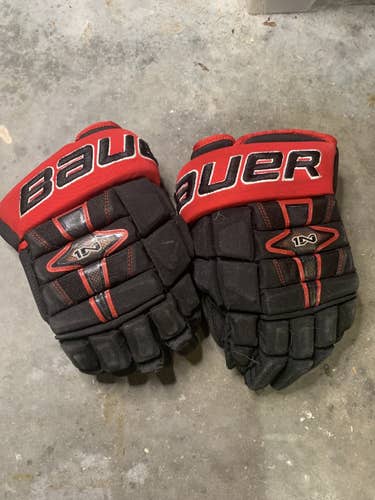 Black Senior Bauer 13"  Nexus 1N Gloves
