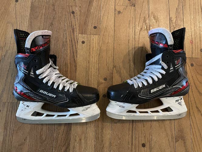 Senior Bauer Vapor 2X Hockey Skates Regular Width Size 7.5D
