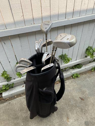 Women’s complete RH Golden Bear golf club set with bag