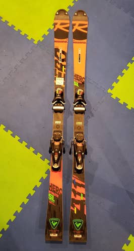 Unisex 2021 Racing Rossignol Hero Athlete SL Titanal 150 Skis With Look SPX12 Bindings