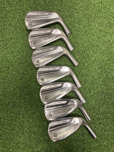 Set of Taylormade P790 Forged Iron Heads Only 4-Pw