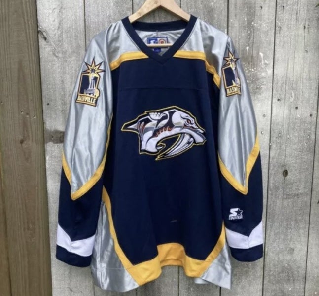 Vintage Nashville Predators 90s Starter Hockey Jersey Blue and Silver  Uniform