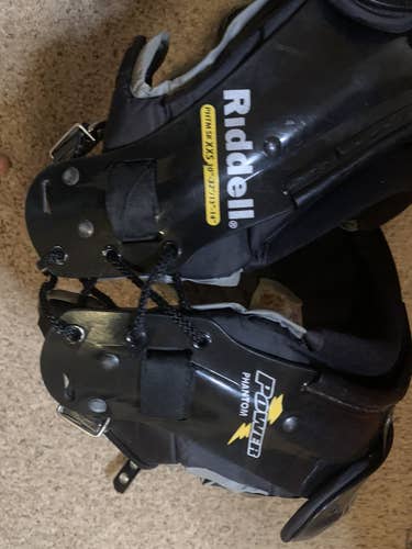 Used XS Riddell Power SPK Shoulder Pads