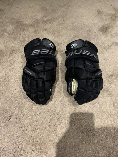 Black Senior Bauer 15" Supreme 2S Pro Gloves
