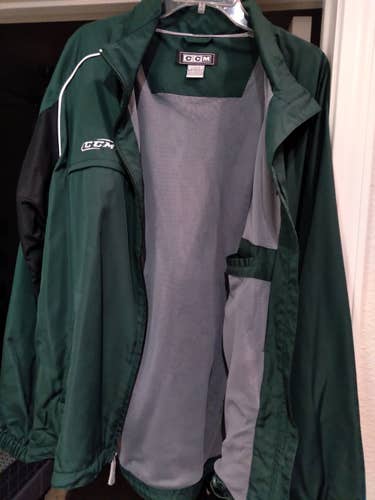 CCM HOCKEY Men's Adult New Large green Jacket