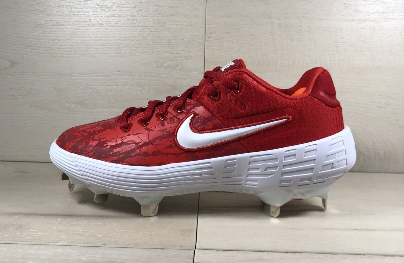 nike women's alpha huarache elite 2 fastpitch softball cleats