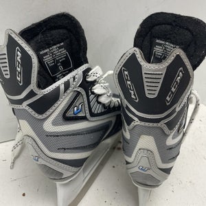 Used Ccm U+ Youth 08.0 Ice Skates Ice Hockey Skates