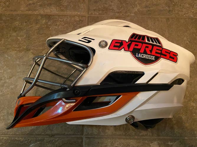 White Used Youth Player's Cascade S Helmet