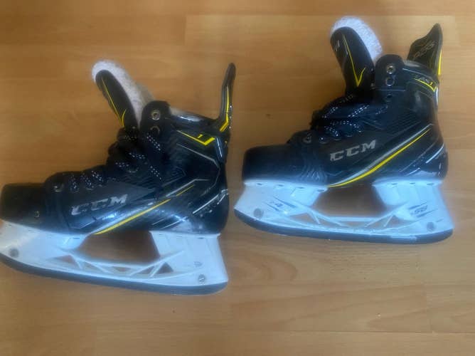 CCM Super Tacks AS1 Hockey Skates