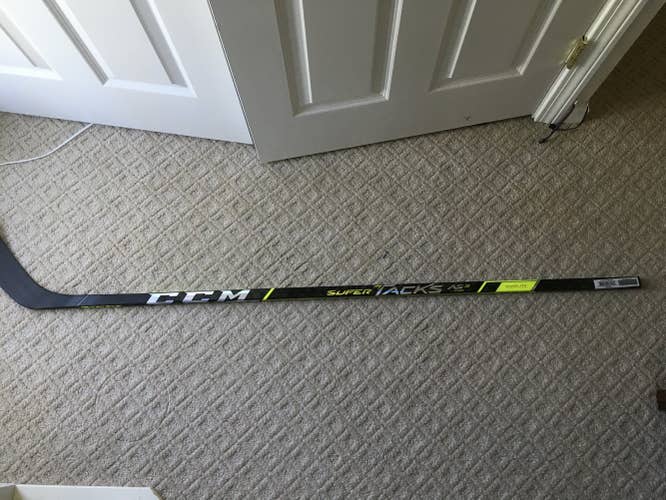 New Senior CCM Right Handed Super Tacks AS3 Pro Hockey Stick Toe Pattern P90TM
