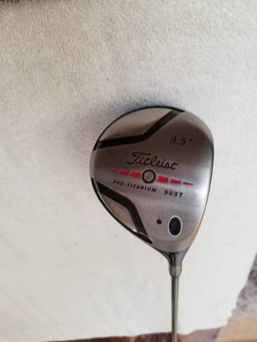 Used Men's Titleist Right Handed 905 T Driver Stiff Flex 9.5 Loft