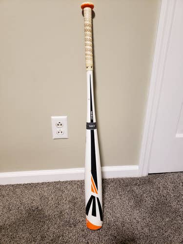 Used High School/College BBCOR Certified 2016 Easton Composite Mako Bat (-3) 29 oz 32"
