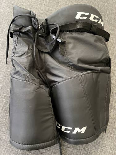 Black Youth Large CCM JetSpeed FT350 Hockey Pants