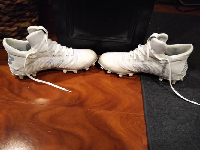 White Adult Used Men's Size 8.5 (Women's 9.5) Molded Cleats New Balance Freeze Lacrosse Cleats