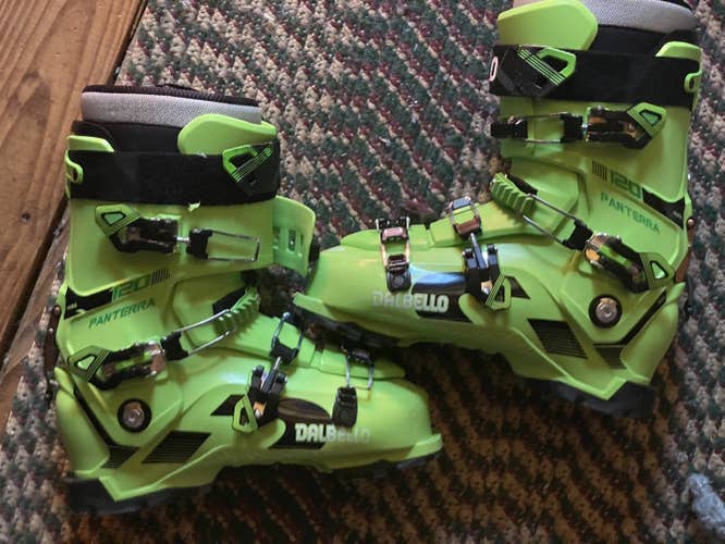 Men's Stiff Flex Panterra Ski Boots  INTUITION POWER WRAP LINER INCLUDED**** ($200 Value)