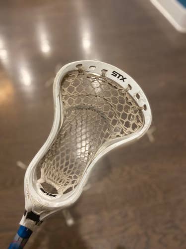 Stallion head on crankshaft