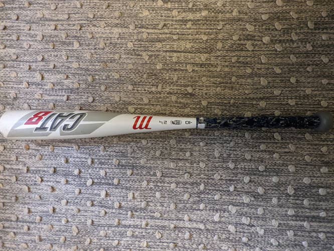 Marucci CAT 8 Bat (-10) 18 oz 28"